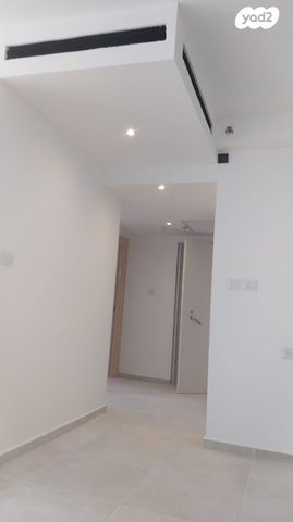 דירה, רבי דוד דנינו 5, הפרחים, קרית גת