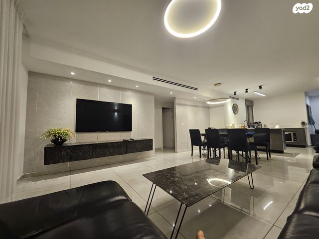 דירה, שפיגלמן 27, קרית השרון, נתניה