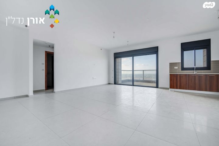 גג/ פנטהאוז, יעקב תמרי, חצרות המושבה, רחובות