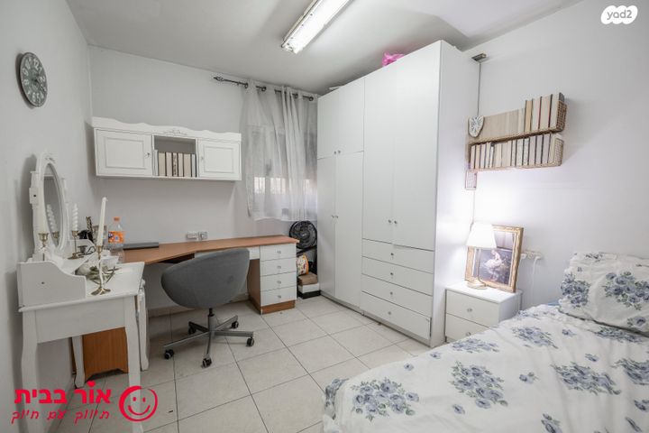 דירה, תכלת, אבני חן, מודיעין מכבים רעות