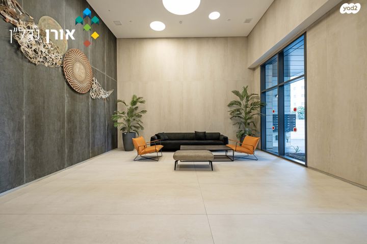 גג/ פנטהאוז, יעקב תמרי, חצרות המושבה, רחובות