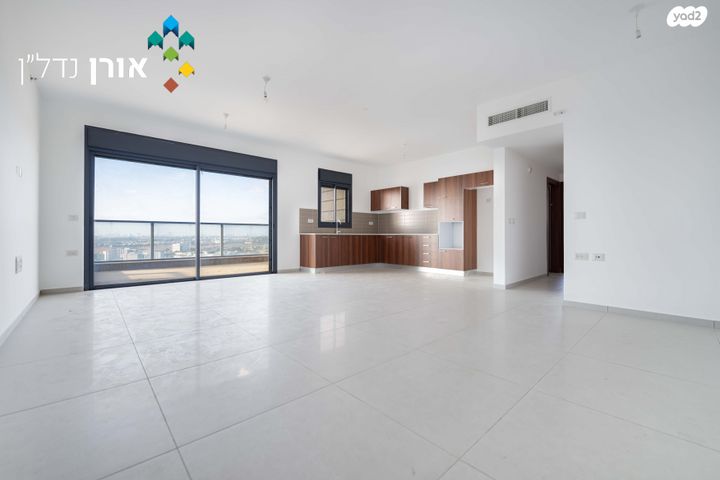 גג/ פנטהאוז, יעקב תמרי, חצרות המושבה, רחובות