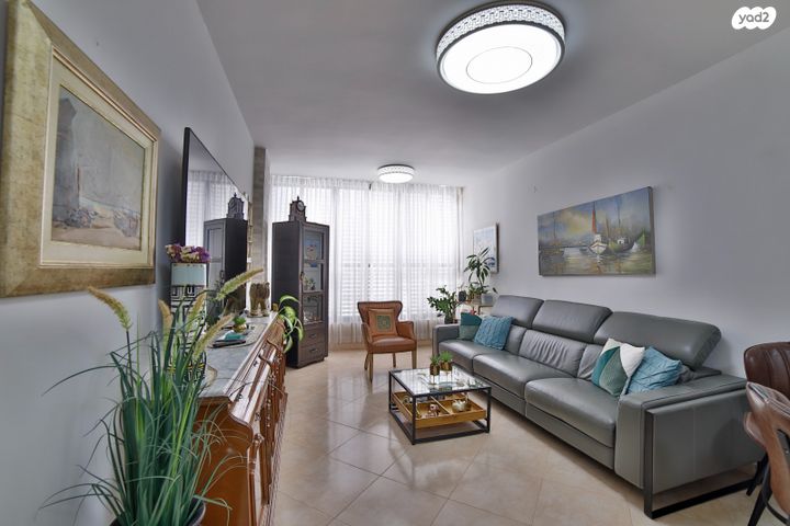 שדרות בר אילן 45