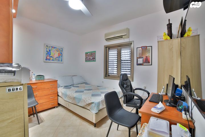 דירה, שדרות בר אילן 45, דרום מערב ותיק, בת ים