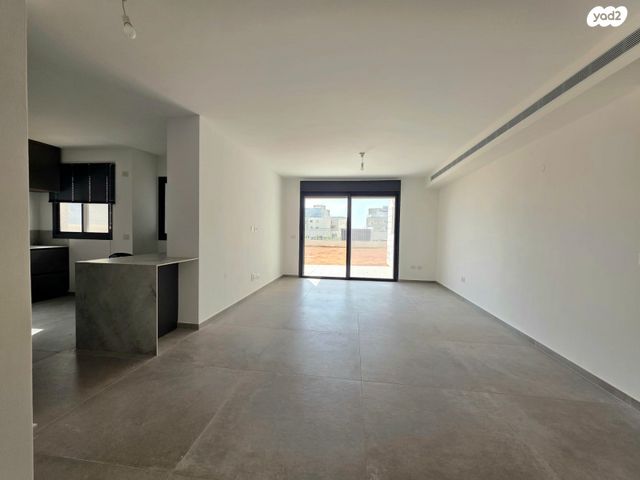 דירת גן, שמעון פרס, מורשת, מודיעין מכבים רעות