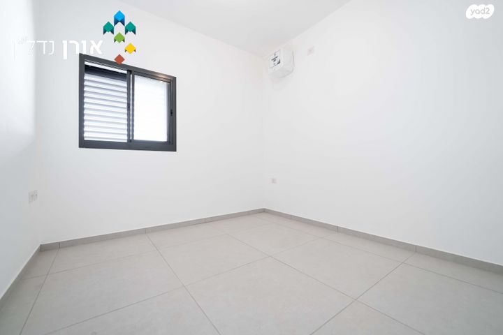 גג/ פנטהאוז, יעקב תמרי, חצרות המושבה, רחובות