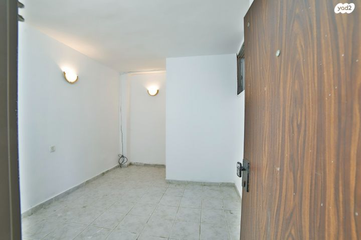 דירה, שדרות בר אילן 45, דרום מערב ותיק, בת ים