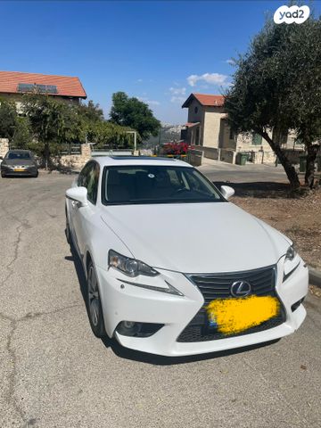 מודעת רכב לקסוס IS