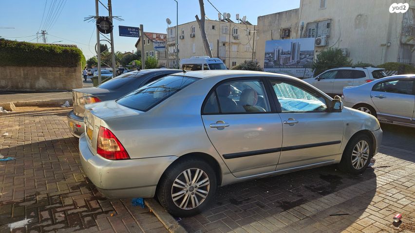 מודעת רכב טויוטה קורולה