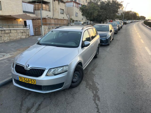סקודה אוקטביה