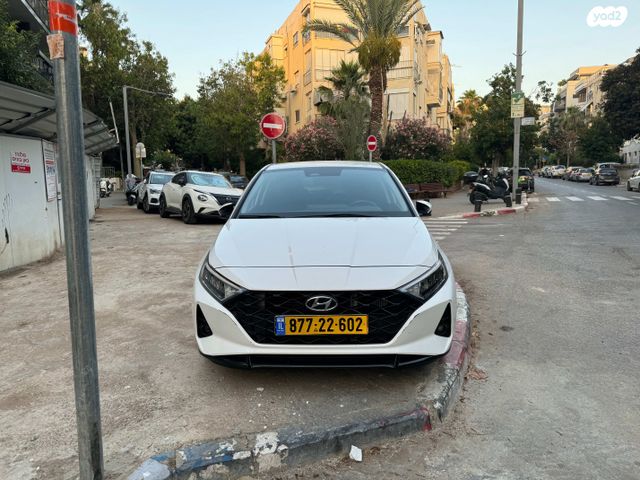 מודעת רכב יונדאי i20