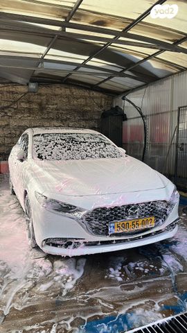 מודעת רכב מאזדה 3