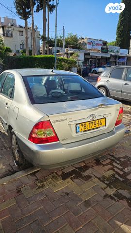 טויוטה קורולה