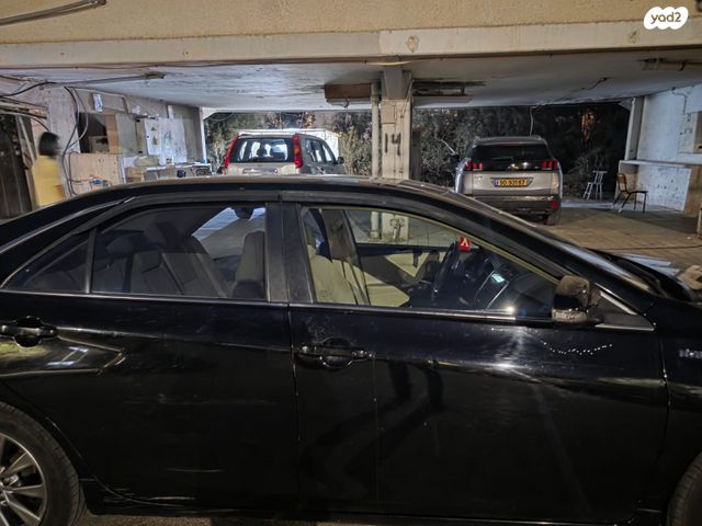 טויוטה קאמרי