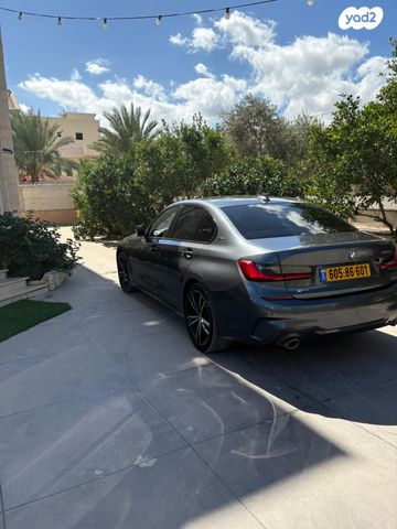 מודעת רכב ב מ וו סדרה 3