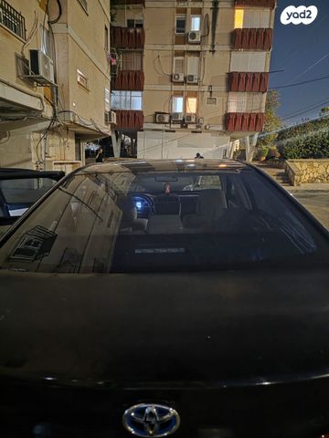 טויוטה קאמרי