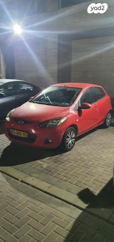מודעת רכב מאזדה 2