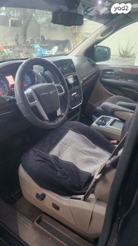 קרייזלר גראנד וויאג'ר