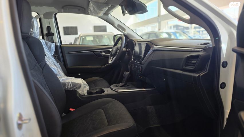 איסוזו די-מקס