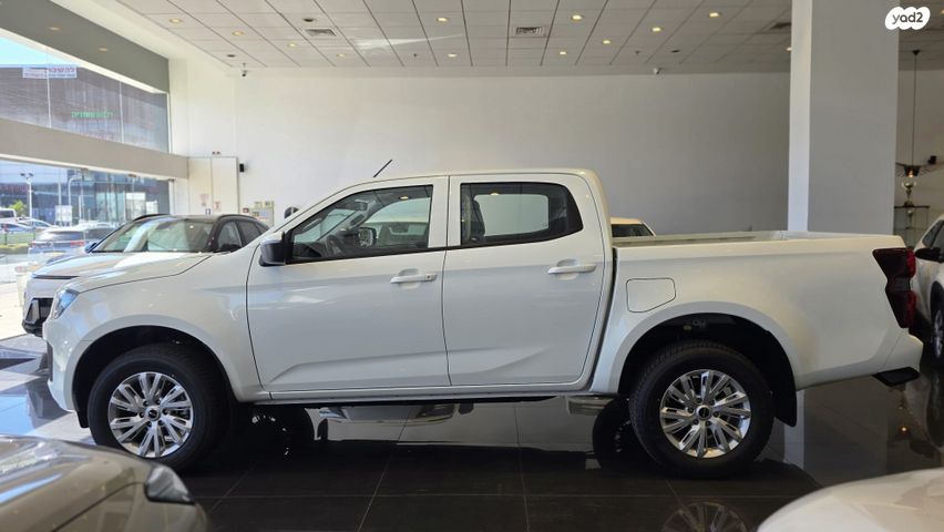 איסוזו די-מקס