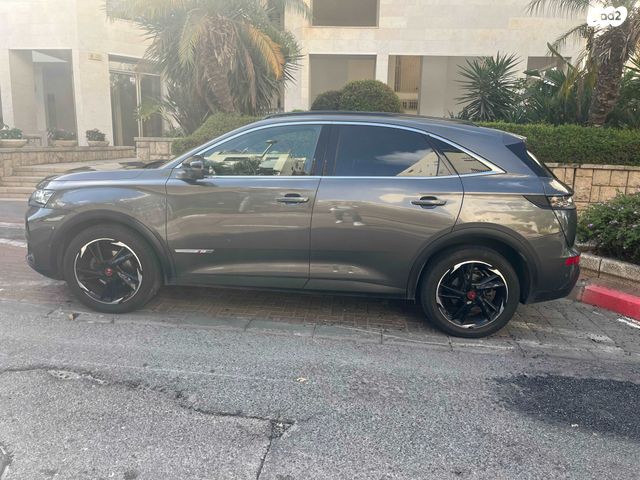 מודעת רכב די.אס 7