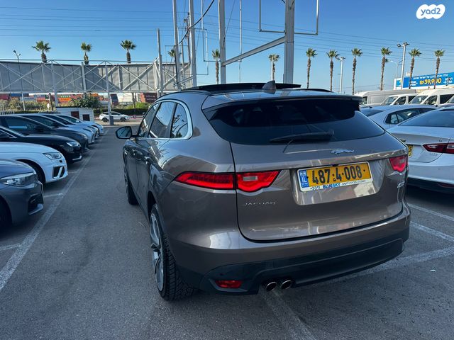 יגואר F-Pace