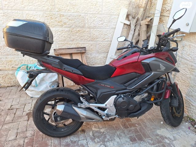 הונדה NC750X