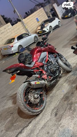 מודעת רכב קאוואסאקי Z900