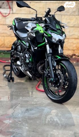 מודעת רכב קאוואסאקי Z650