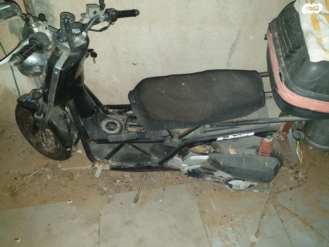 מודעת רכב סאן יאנג 125ADX