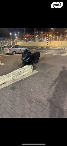 ימאהה T-Max 530