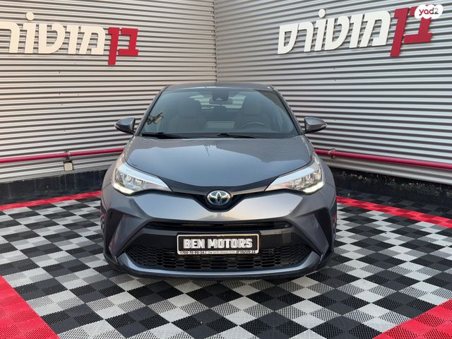 טויוטה C-HR