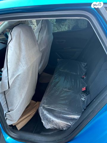 מודעת רכב סיאט לאון