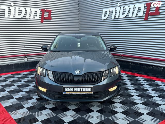 סקודה אוקטביה 