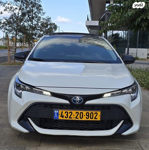 טויוטה קורולה