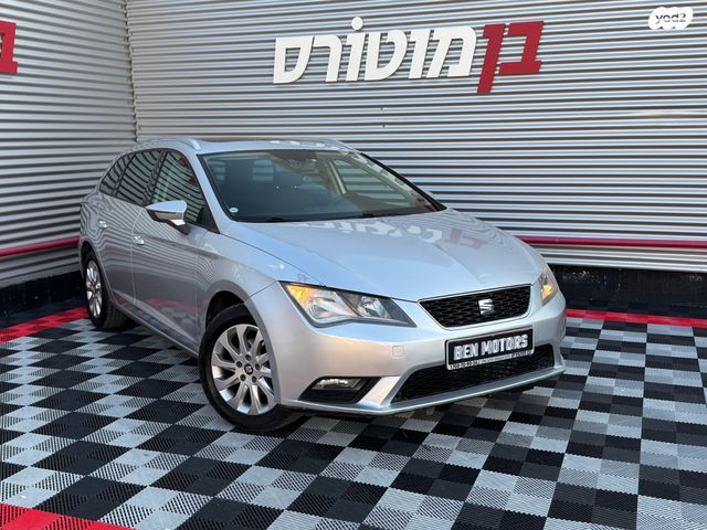 מודעת רכב סיאט לאון