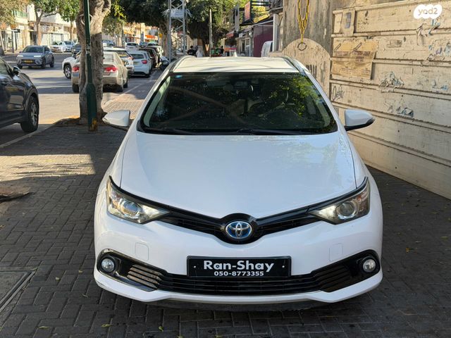 טויוטה אוריס