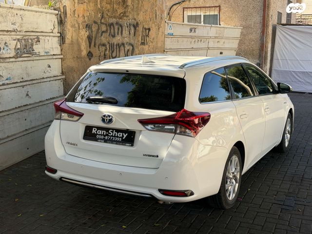 טויוטה אוריס