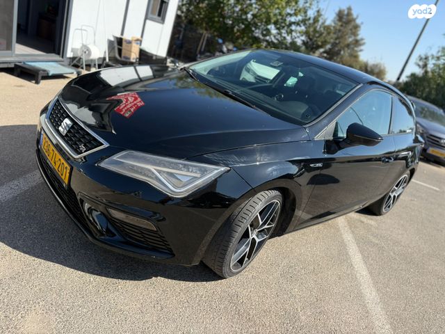 מודעת רכב סיאט לאון