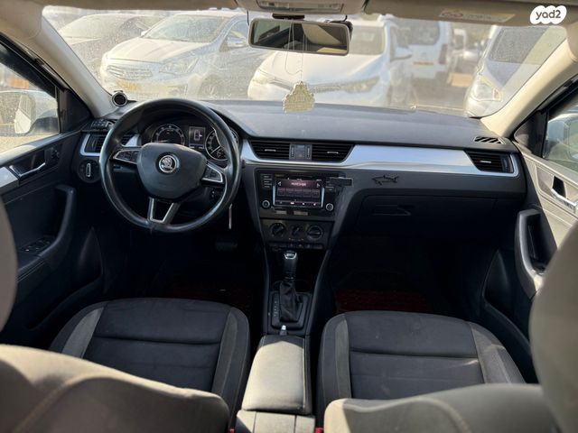 סקודה ראפיד