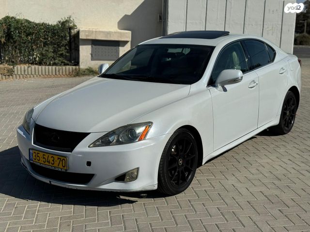 מודעת רכב לקסוס IS