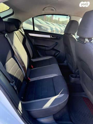 סקודה ראפיד