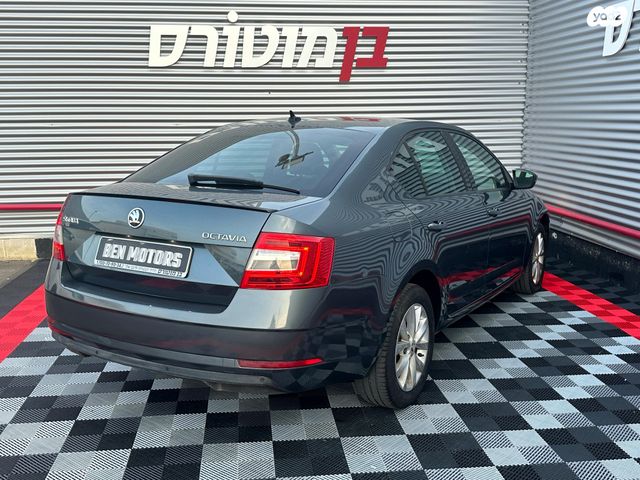 סקודה אוקטביה 