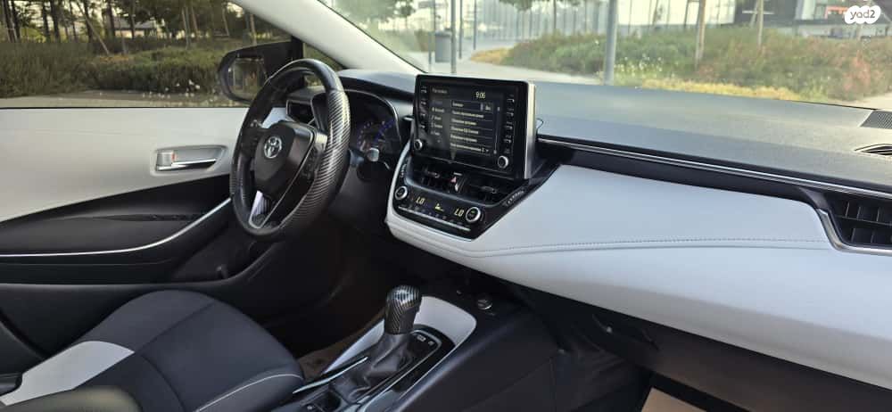 טויוטה קורולה