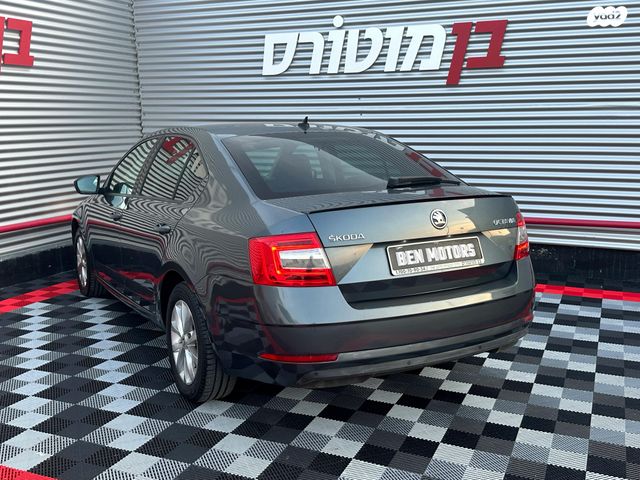 סקודה אוקטביה 