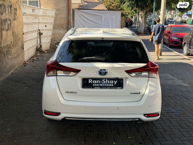 טויוטה אוריס