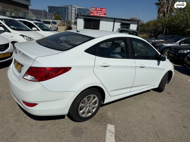 יונדאי אקסנט i25