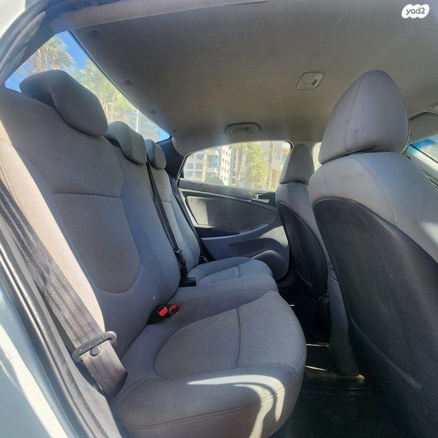 יונדאי אקסנט i25