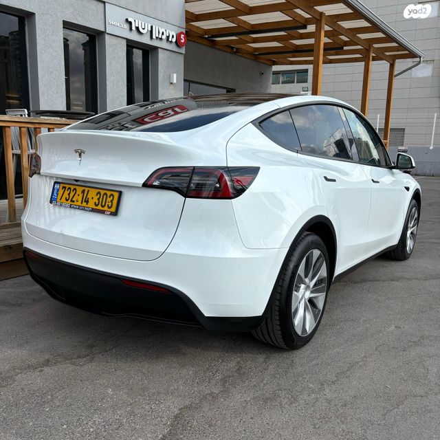 טסלה מודל Y
