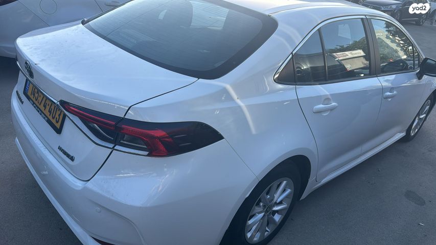 טויוטה קורולה